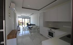 42 Beach Coast Apartment